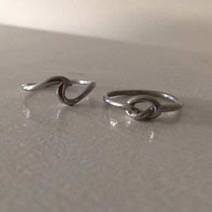 Size 9 pack of two rings